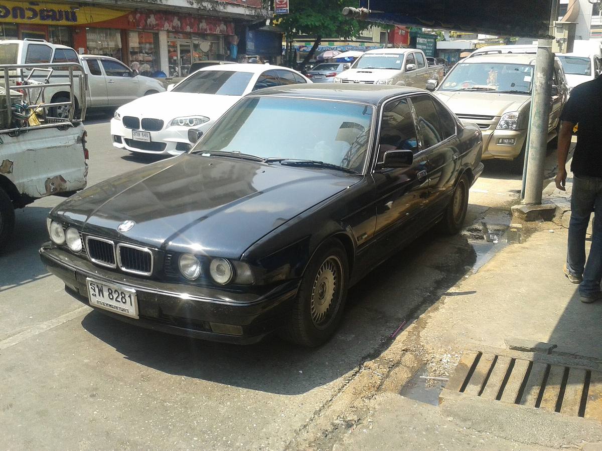BMW 525i řady E34