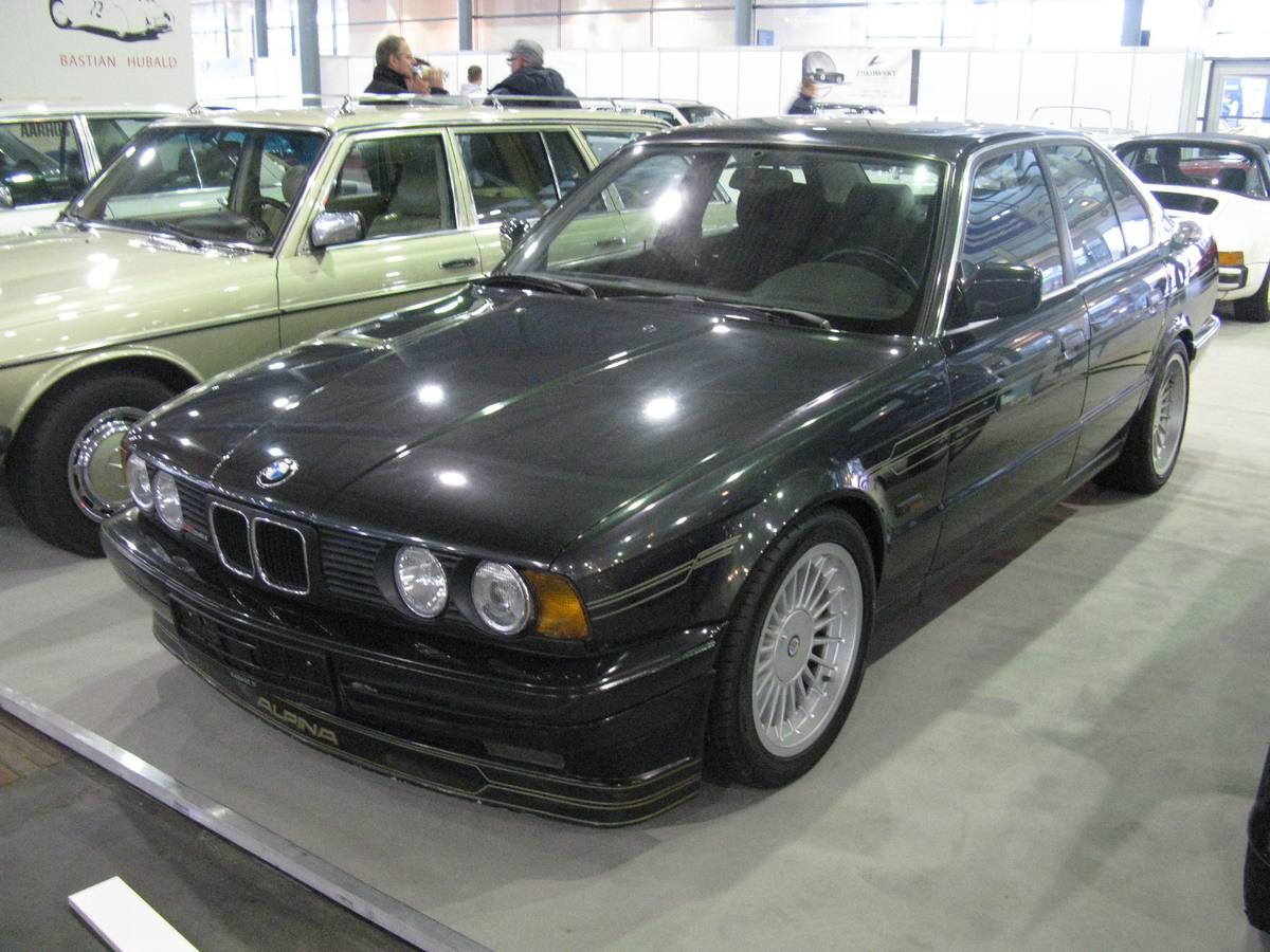 Alpina B10 3.5 postavená na BMW řady 5 generace E34